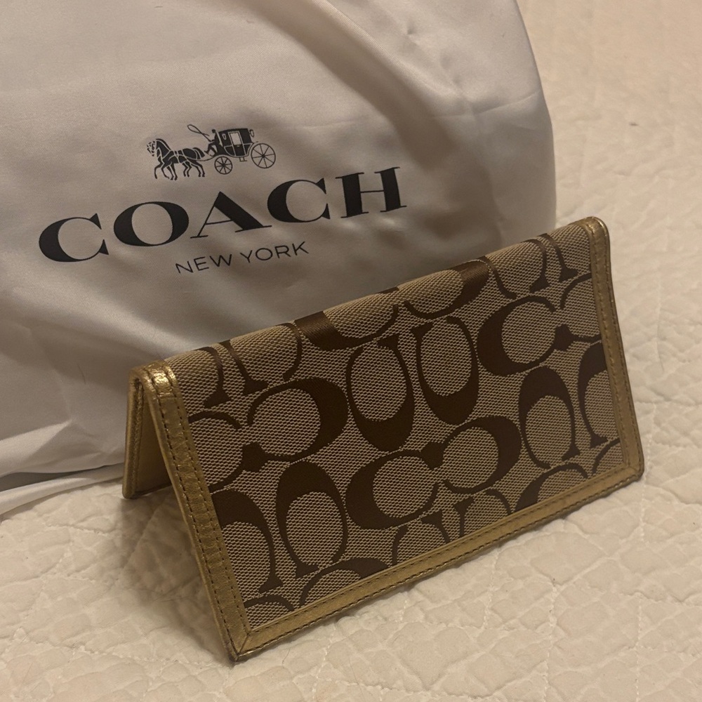 EUC Coach Tan and Gold Signature Check Holder